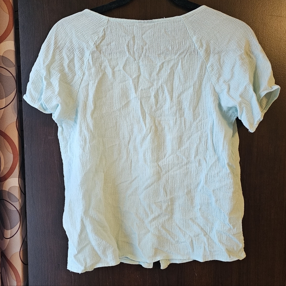 Basic Editions Soft Blue Button-Down Shirt - Picture 2 of 4